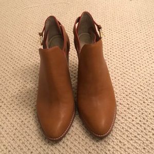 Elizabeth and James Brown Boots Size 8.5